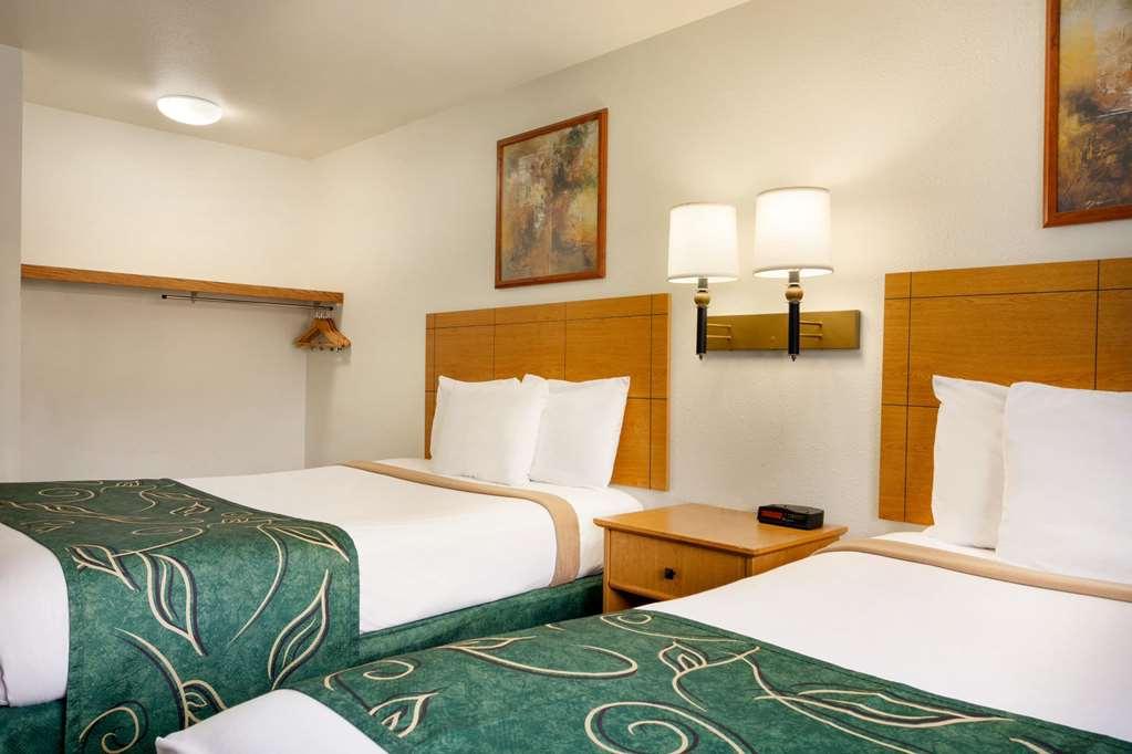 Travelodge By Wyndham Marysville Szoba fotó